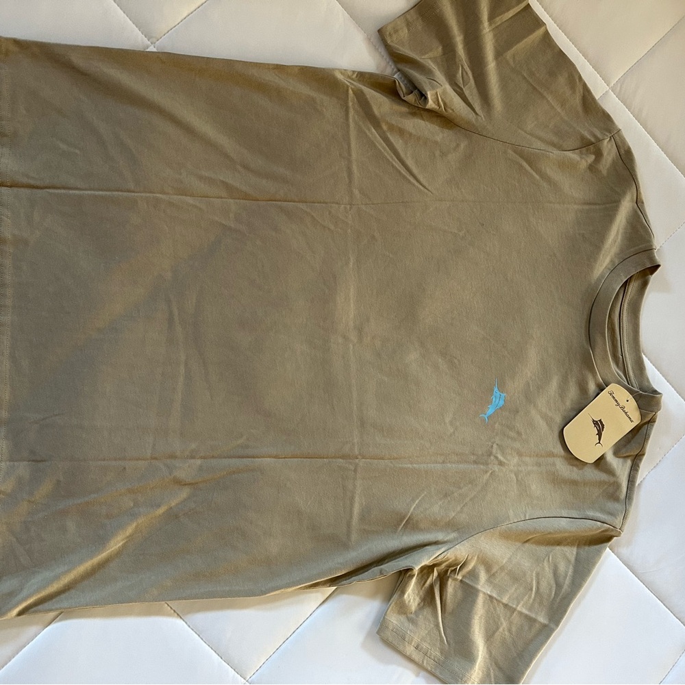 New Tommy Bahama PRACTICE YOUR SWING T-shirt Size Mens L Tan/Beige, NWT - Picture 3 of 5